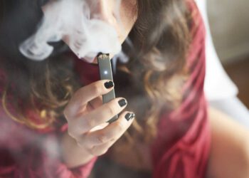 Dinner Lady E-Liquids, Vape Kits & Vaping Accessories