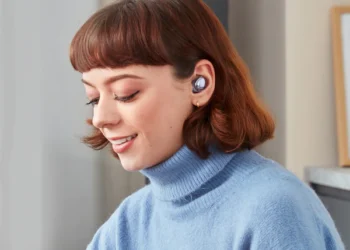 How Do Earbuds Work? checkout Three