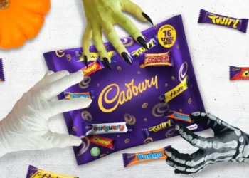 Halloween Chocolate Treats by Cadbury Gifts Direct