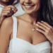 Cadeaux de bijoux pour la Saint-Valentin : surprenez votre chéri(e) avec des colliers et des bracelets