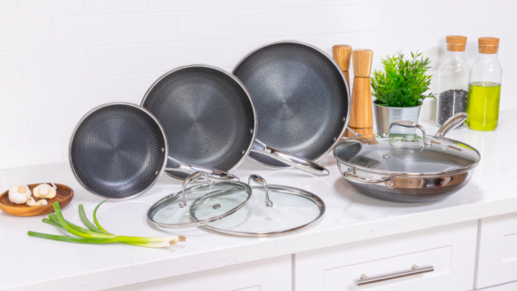 What is a fry pan used for?