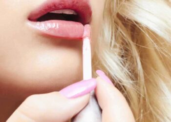 Why do people like lip gloss?