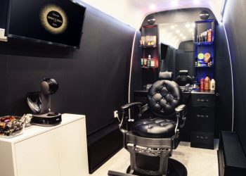 Hair Saloon: Hiustenleikkaukset ja hiustenhoitotuotteet miehille