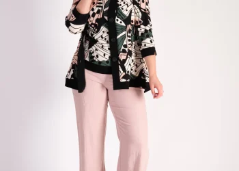 Designer Plus Size Trousers of the Highest Quality | Chesca Direct