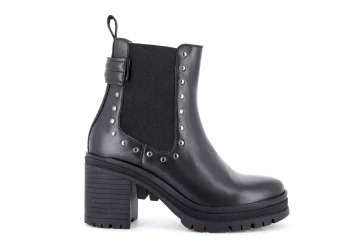 Du jour à la nuit : Chaussures hautes polyvalentes pour femmes chez Palladium