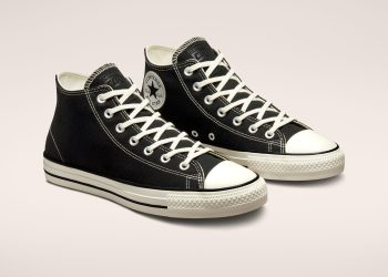 Halten Converse-Schuhe auf dem Skateboard?