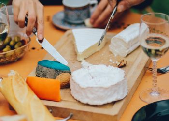 What is the most famous British cheese? checkout Pong Cheese