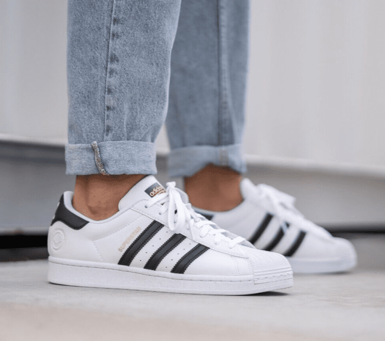 Warum kaufen Menschen Turnschuhe? Mehr dazu bei Impericon
