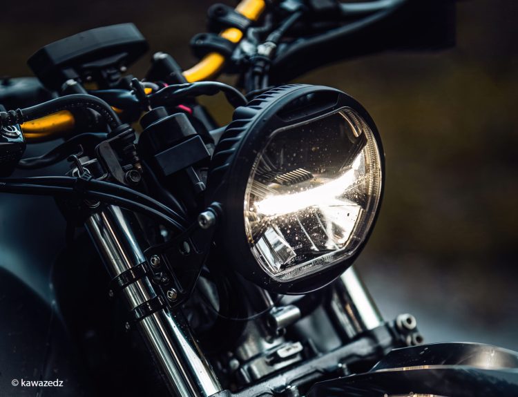 Licht für die Straße vor uns: Maximale Sicherheit mit effektiven Scooter-Scheinwerfern