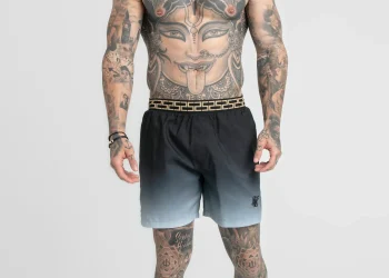 Dive into Style: Discover the Latest Trends in Men’s Swimwear
