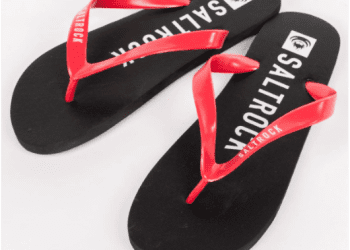 Step into Style: Discover the Latest Trends in Men’s Sandals & Flip Flops