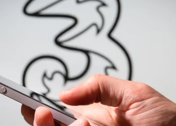 Unlock Incredible Savings: Exploring the Best Mobile Phone Contract Deals for You