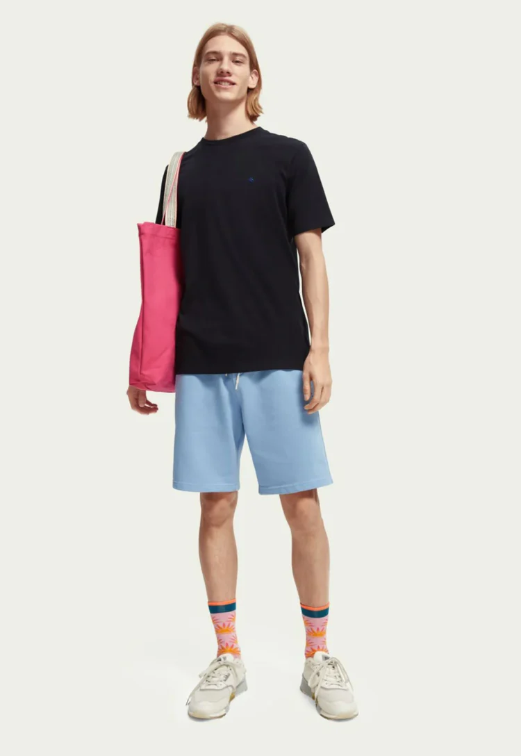 Scotch & Soda: Peppen Sie Ihre Garderobe mit stylischen T-Shirts für Männer auf
