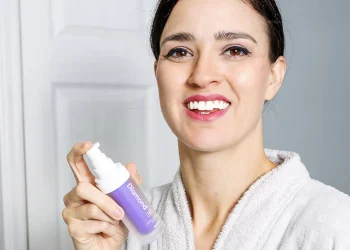 Entfesseln Sie Ihr strahlendstes Lächeln mit Diamondsmile Teeth Whitening Solutions