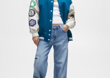 Chic Jackets by Pull & Bear: Embrace the Latest Styles!