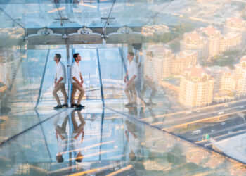 The Majestic Sky View Observatory: A Window to Seattle’s Splendor