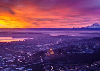 Sky View Observatory: Marvel at Seattle’s Spectacular Panoramic Vistas