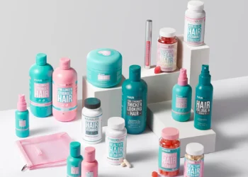Hairburst: The Natural Approach to Combatting Hair Loss and Thinning