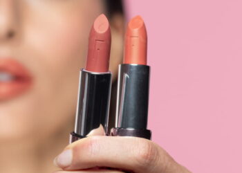 Barra de labios Freshly Cosmetics: Pintando sonrisas, ¡un labio a la vez!