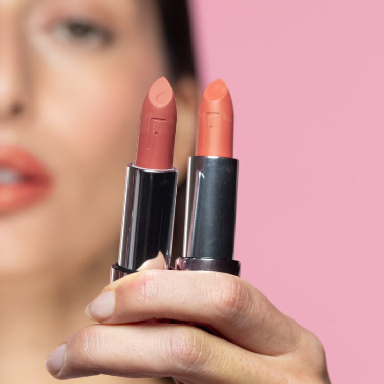 Barra de labios Freshly Cosmetics: Pintando sonrisas, ¡un labio a la vez!