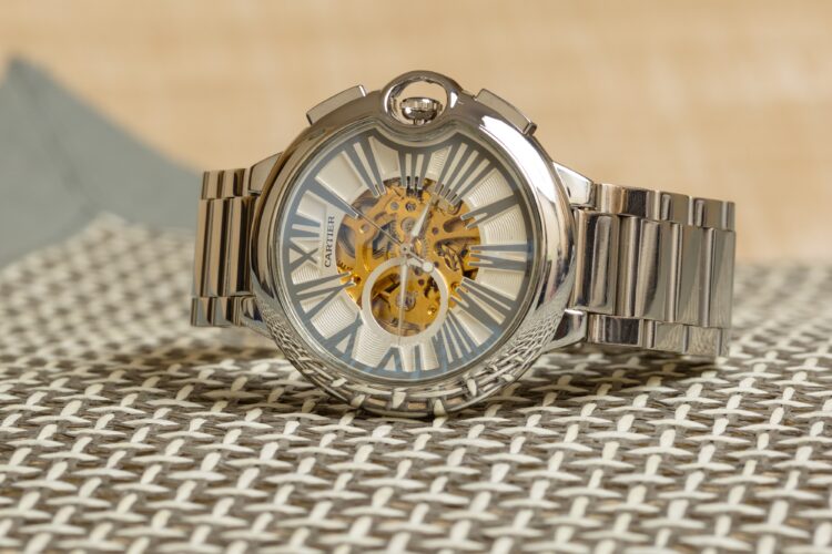 WatchShop: Where Style Meets Precision