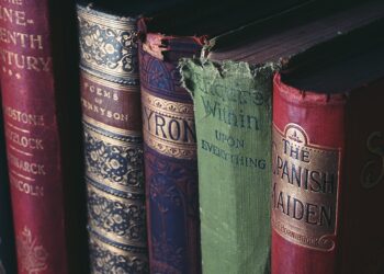 Easons: Your Gateway to Literary Adventure
