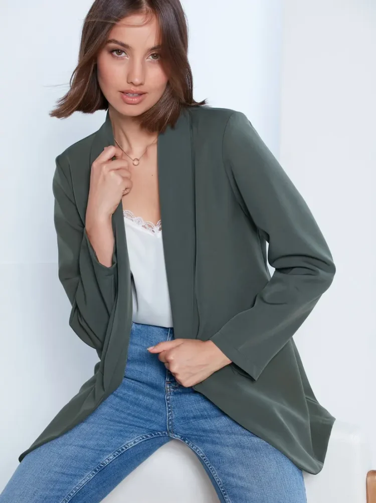 Eleve o seu estilo: O glamour da nova coleção feminina da Venca