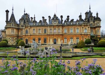 Waddesdon Manor: Art, Gardens, and Christmas Magic
