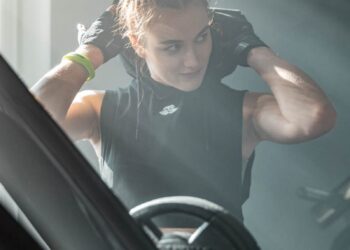 Springen in die Fitness: Ein Blick in die Gruppenkurse von Jumpers Fitness