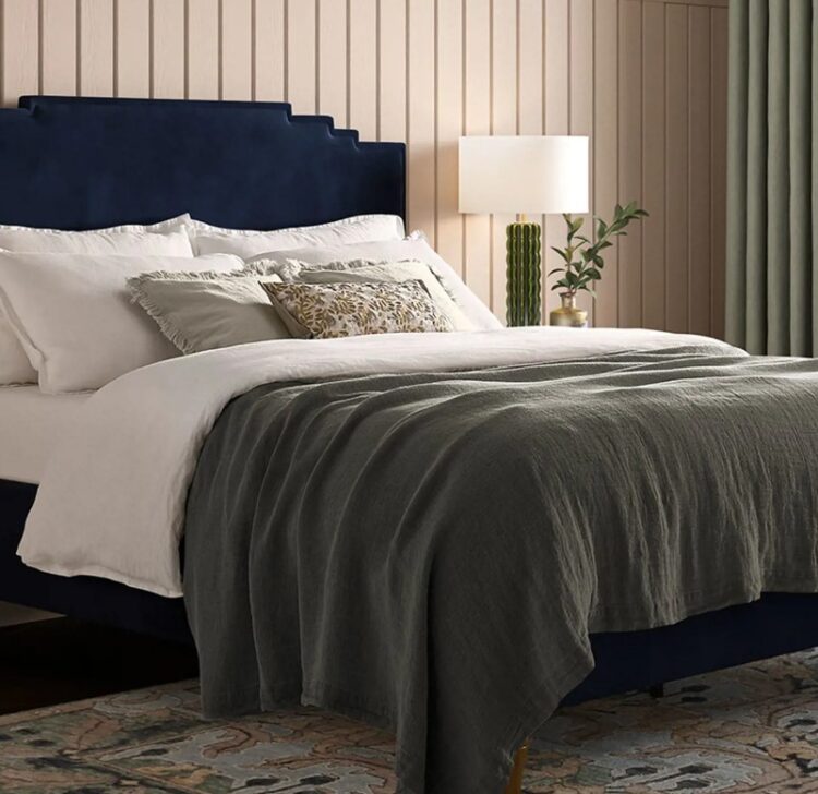 Revamp Your Bedroom Oasis: Discover Featherandblack’s Luxurious New Beddings Collection