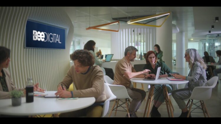 Lleve su presencia digital al siguiente nivel con beedigital
