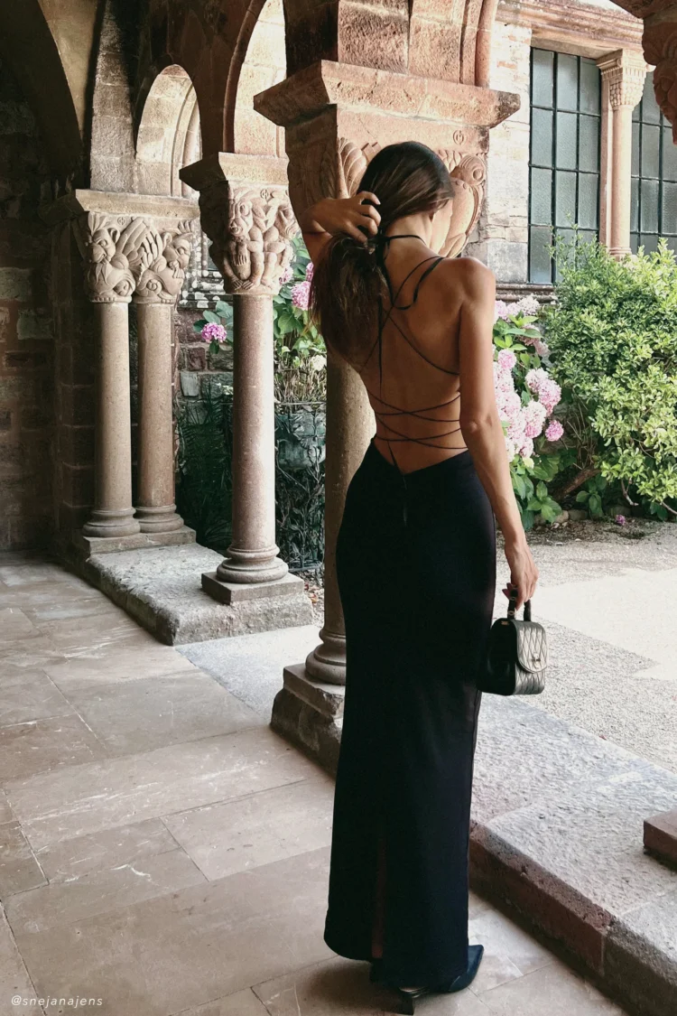 Black Friday Bliss: Meshki’s Maxi Dresses on Sale Now – Grab Yours!