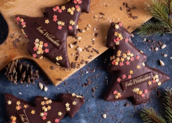 Winterliche Glückseligkeit: Die handwerkliche Marzipan-Perfektion von SUMARA mit 70% kalifornischen Mandeln!