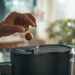 Von der Bohne zum Ball: Die umweltfreundliche Magie von CoffeeB