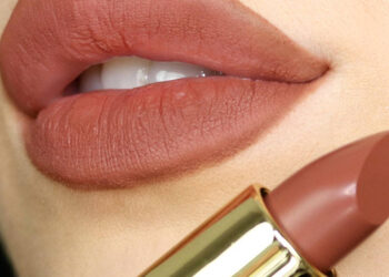 Beauty Bay Glam Galore: Makeup Extravaganza at 50% and Beyond!