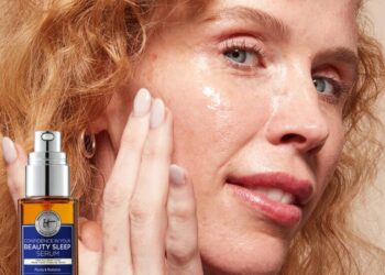 IT Cosmetics Gesichtsseren: Entfalten Sie Ihre Ausstrahlung mit verwandelnder Hautpflege