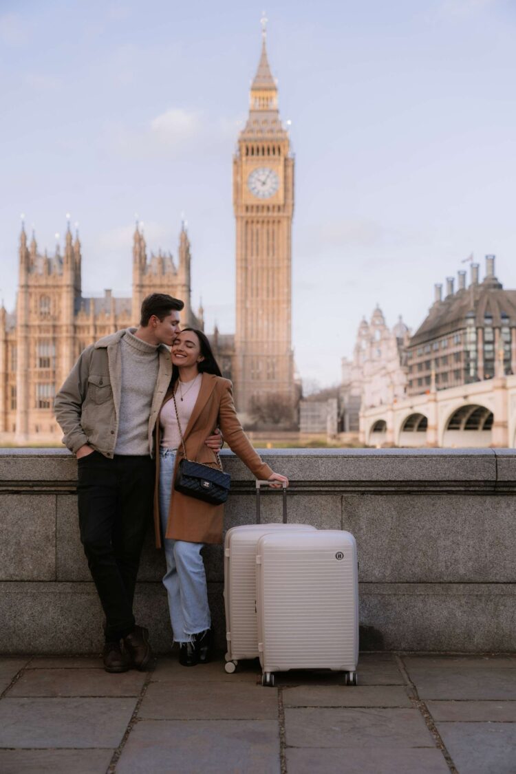 Unpack Your World: How IT Luggage Transforms Every Journey Into a Style Statement