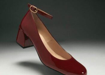 Alohas: Step Into Sustainable Chic – More on the Season’s Hottest Footwear Trends