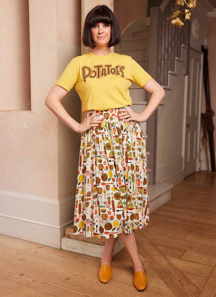 Joanie Skirts: Effortless Elegance for Every Occasion