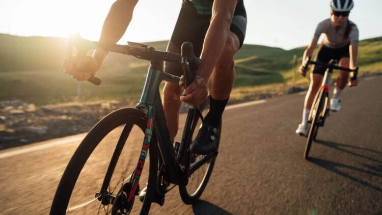 El poder del pedal: Presentación de la colección definitiva de zapatillas de ciclismo en Forum Sport