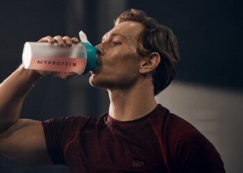 Master Your Muscle Growth with Myprotein Amino Acids
