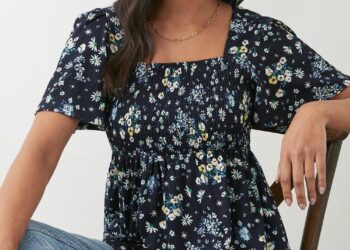 Elevate Your Wardrobe: Essential Tops from Dorothy Perkins