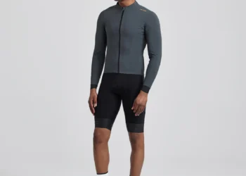 Stay Protected and Stylish: Men’s Cycling Jackets for Every Ride