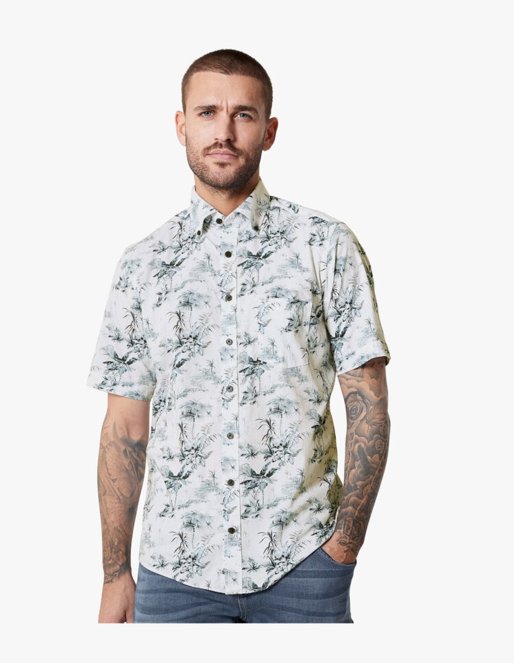 Unkomplizierter Stil: Die besten Casual Shirts von CASAMODA