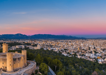 Experience Seamless Travel with Hoppa: Your Ultimate Guide to Stress-Free Airport Transfers