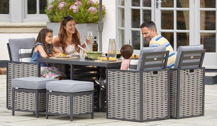 Transform Your Outdoor Space: The Ultimate Guide to Rattan Garden Furniture from Moda!