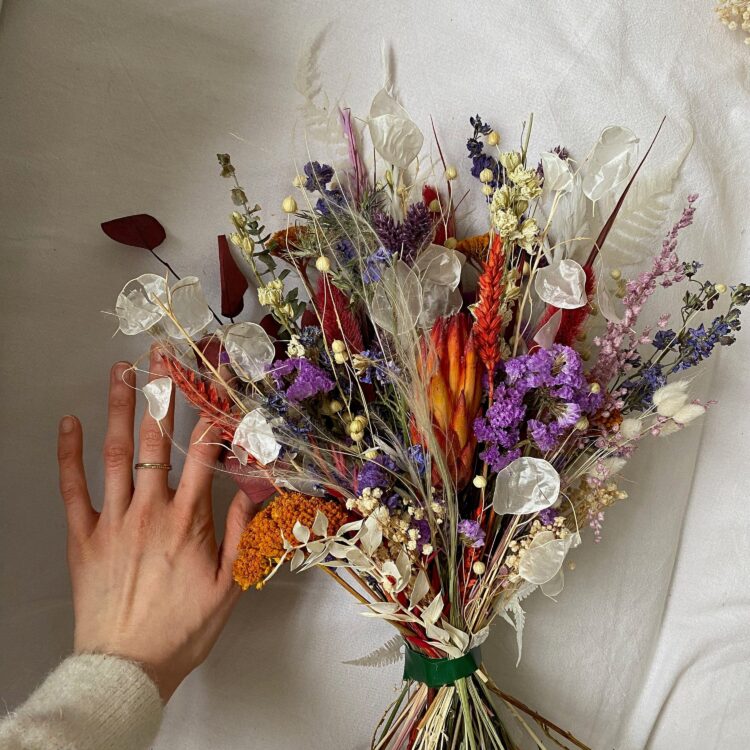 Hidden Botanics Weddings: Unveiling the Beauty of Dried Flower Bouquets