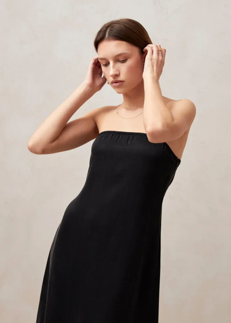 Embrace Eco-Chic: Discover Alohas’ Sustainable Dresses Collection