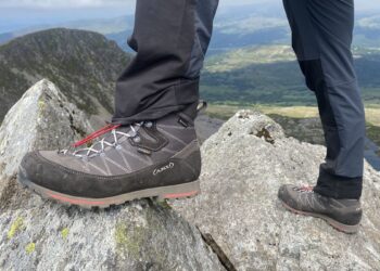 Verbessern Sie Ihr Wanderspiel mit den besten Bergstiefeln von ASMC