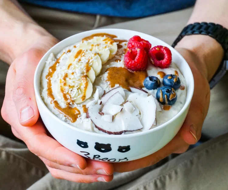 Die tröstliche Magie des Porridge: Nahrhaftes Frühstücksglück von 3Bears